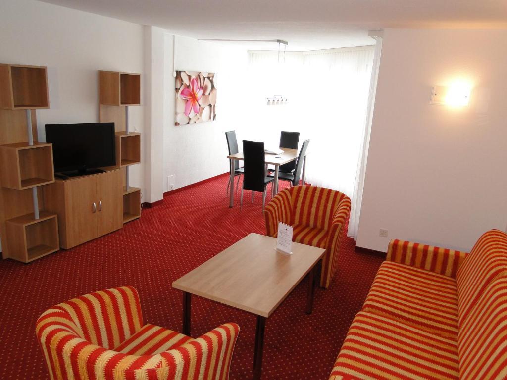 Apart Holidays Aparthotel Morschach Kamer foto